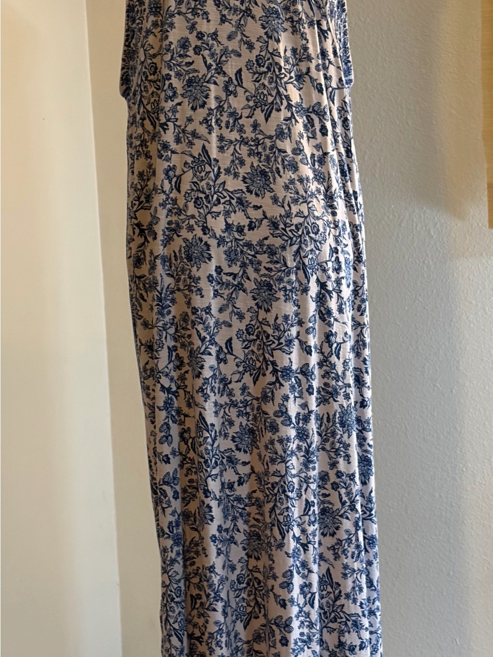 J. Jill Navy Floral Print on Blush V-Neck Top - Picture 6 of 9